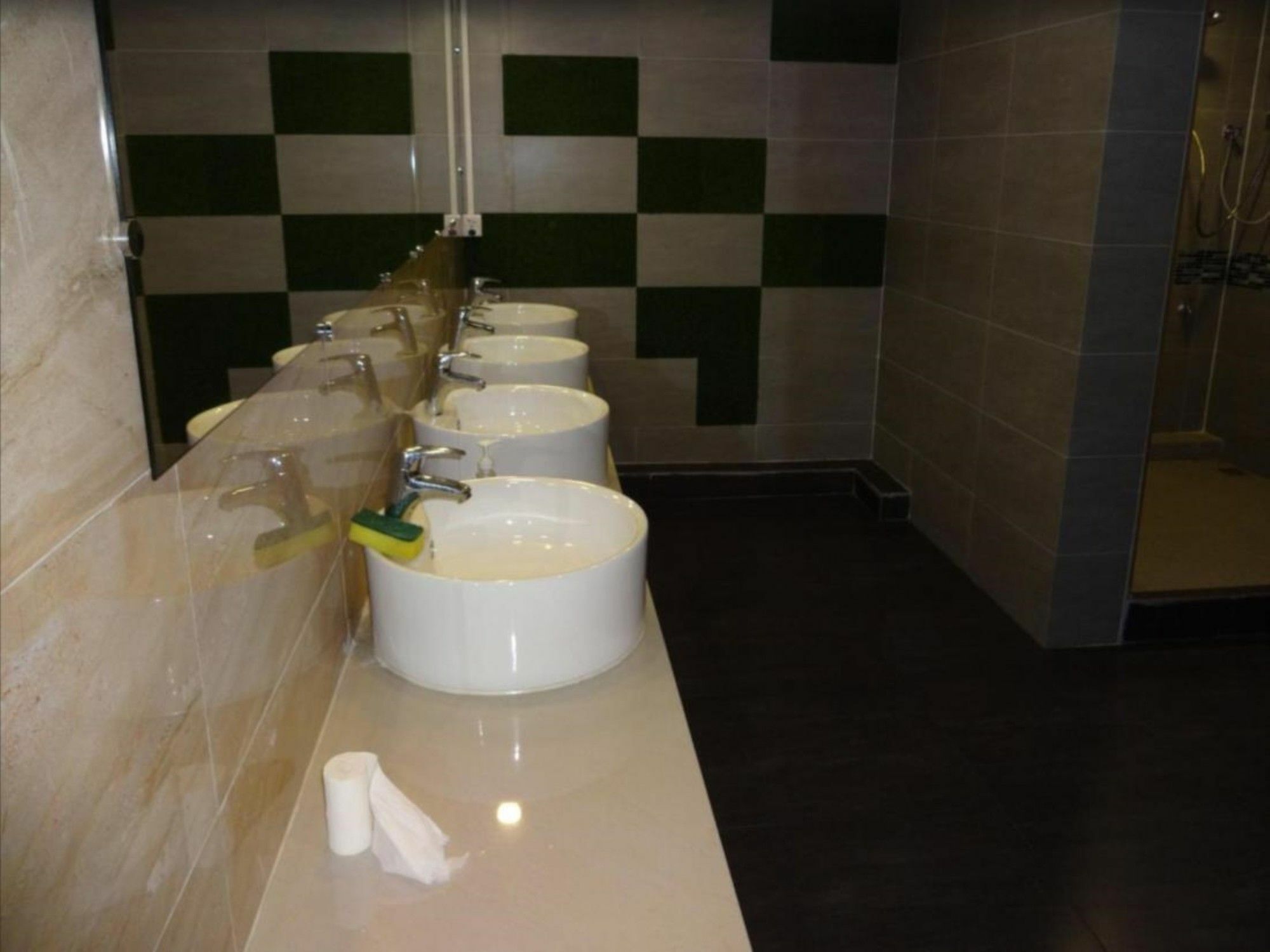 Wayfarer'S Rest Hotel Rangun Kültér fotó
